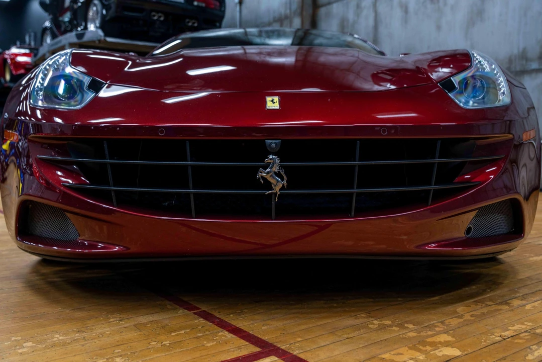 2013 Ferrari FF - Image 6 of 31