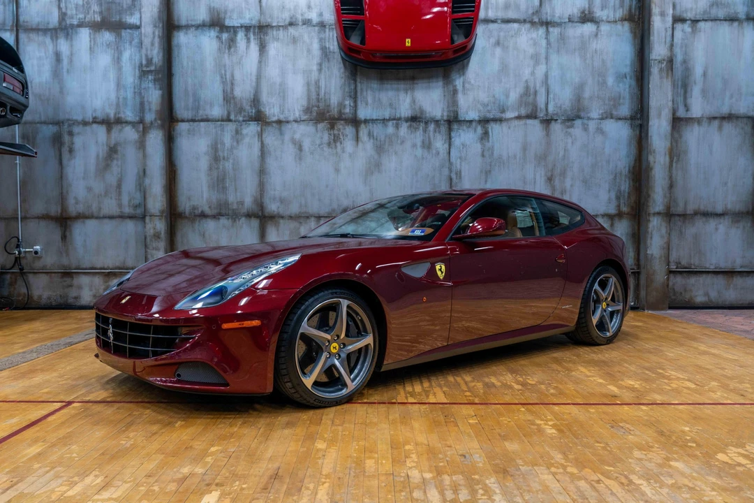 2013 Ferrari FF - Image 2 of 31