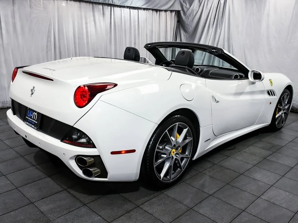 2013 Ferrari California - Image 5 of 18