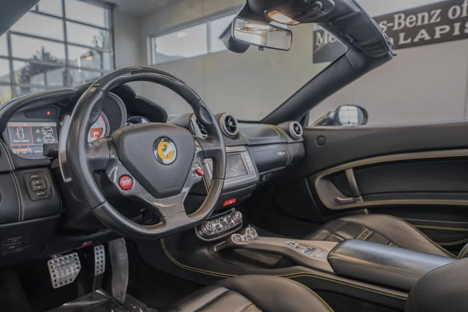 2013 Ferrari California - Image 14 of 20