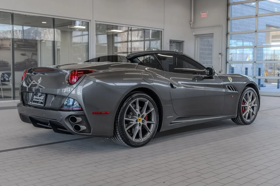 2013 Ferrari California - Image 12 of 20