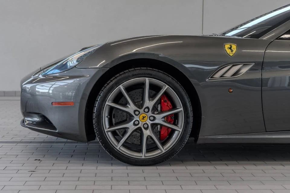 2013 Ferrari California - Image 9 of 20
