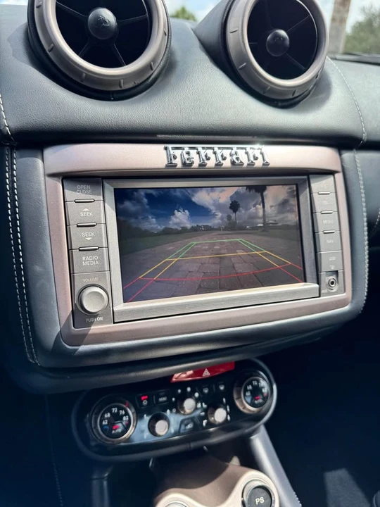 2013 Ferrari California 30 - Image 15 of 17
