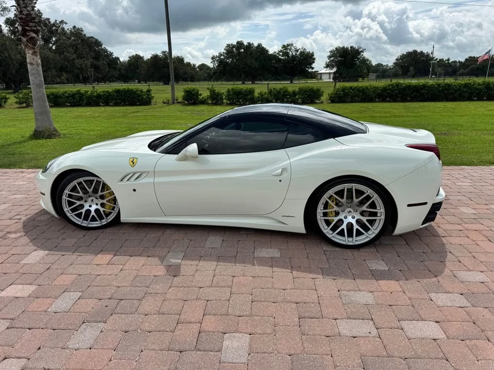 2013 Ferrari California 30 - Image 6 of 17