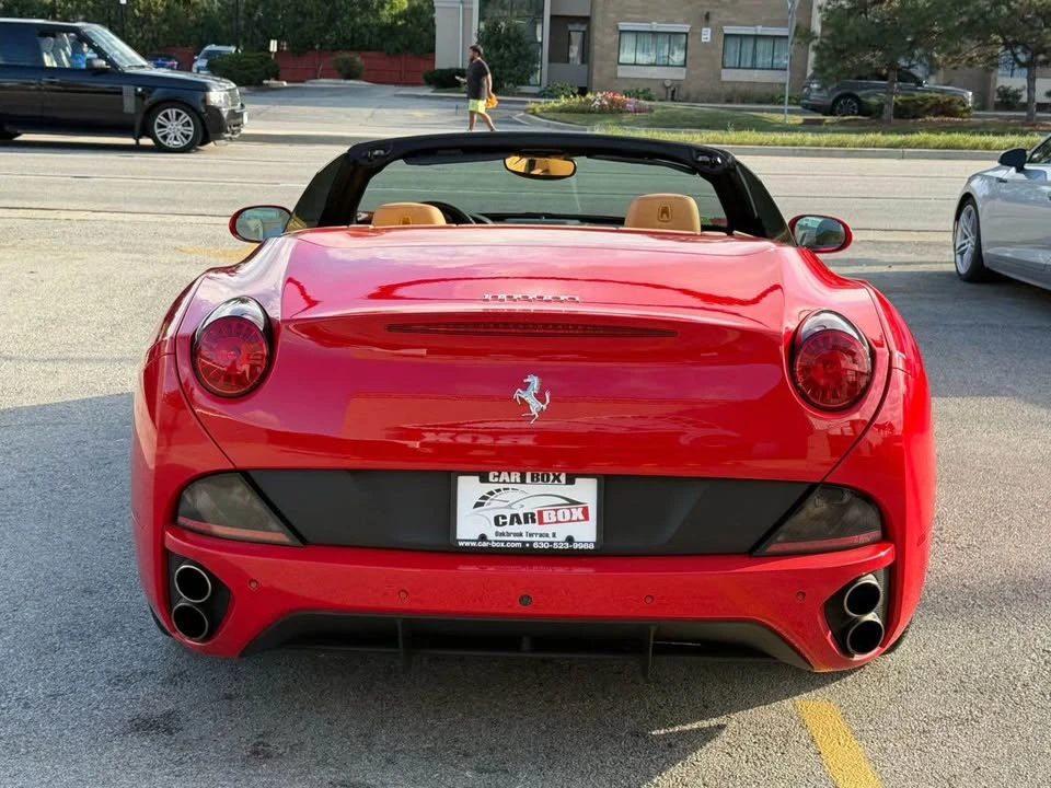 2013 Ferrari California - Image 4 of 12