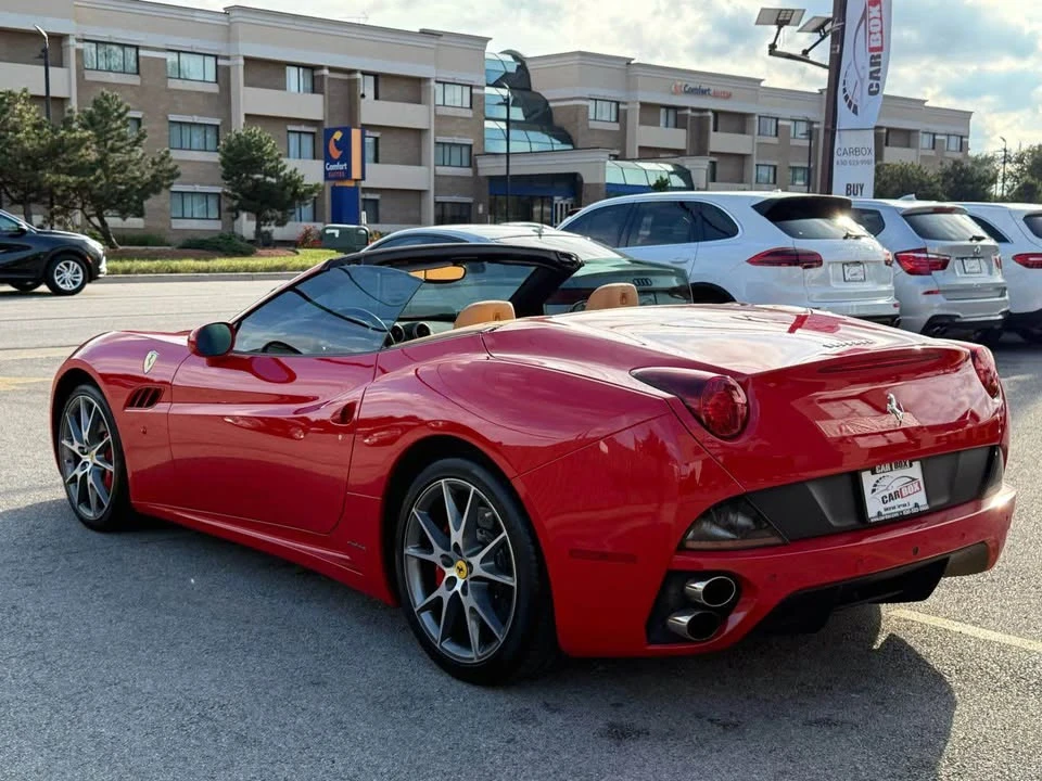 2013 Ferrari California - Image 6 of 12