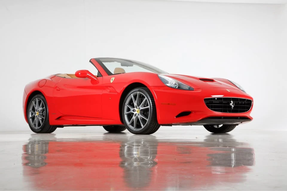 2013 Ferrari California - Image 3 of 6