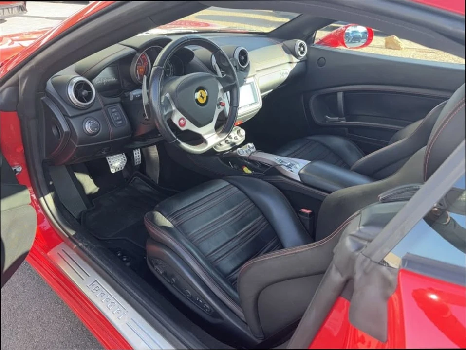 2013 Ferrari California - Image 5 of 6