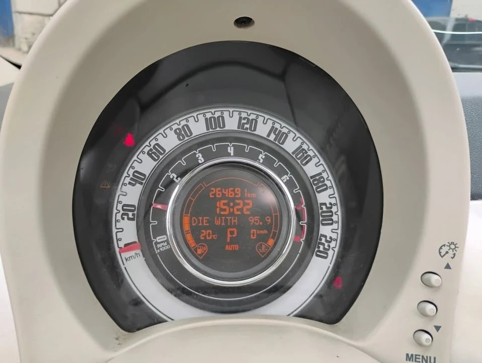 2013 Fiat 500 - Image 8 of 9