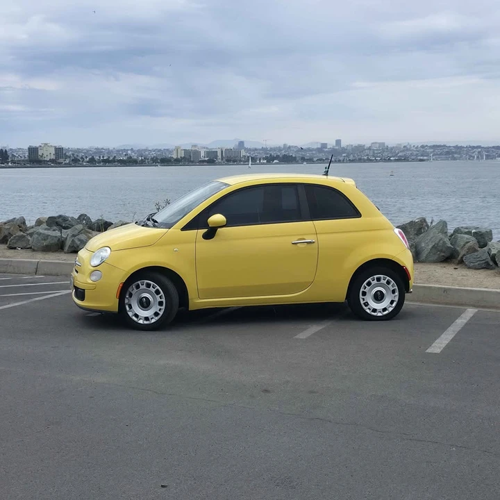 2013 Fiat 500 - Image 4 of 11