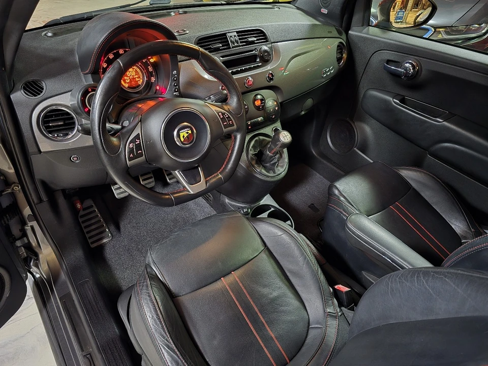 2013 Fiat Abarth 500 - Image 9 of 21