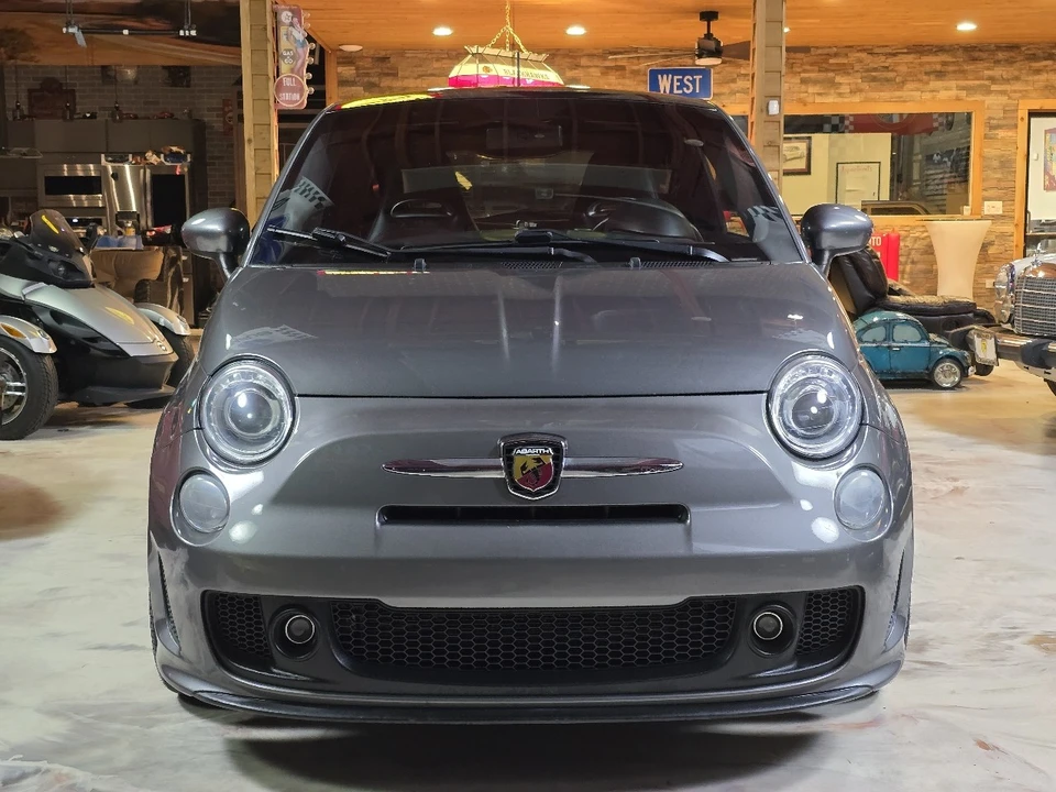 2013 Fiat Abarth 500 - Image 2 of 21