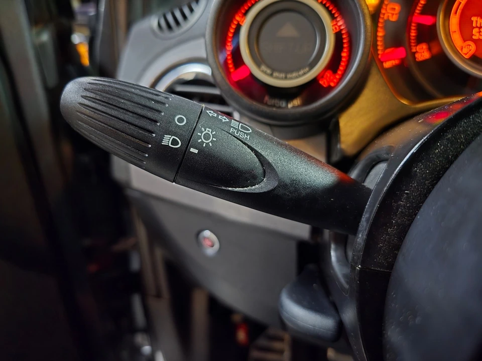 2013 Fiat Abarth 500 - Image 17 of 21