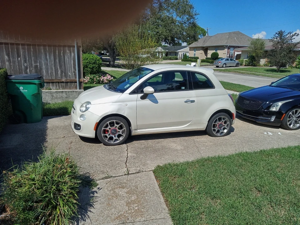 2013 Fiat 500 - Image 3 of 3