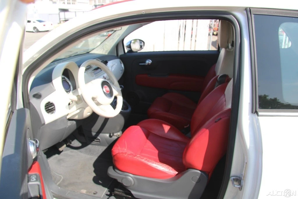 2013 Fiat 500 - Image 13 of 21