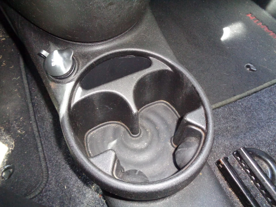 2013 Fiat 500 - Image 16 of 20