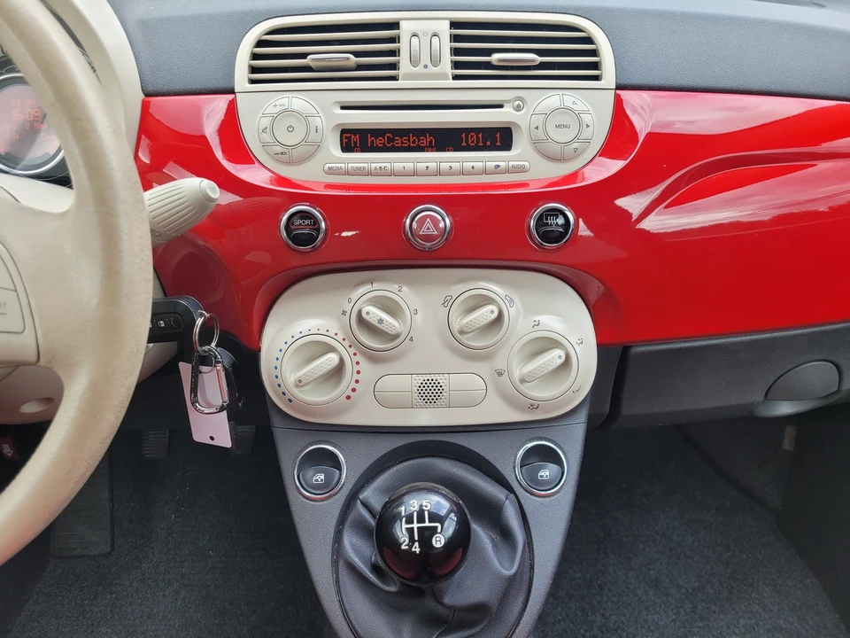 2013 Fiat 500 - Image 25 of 31