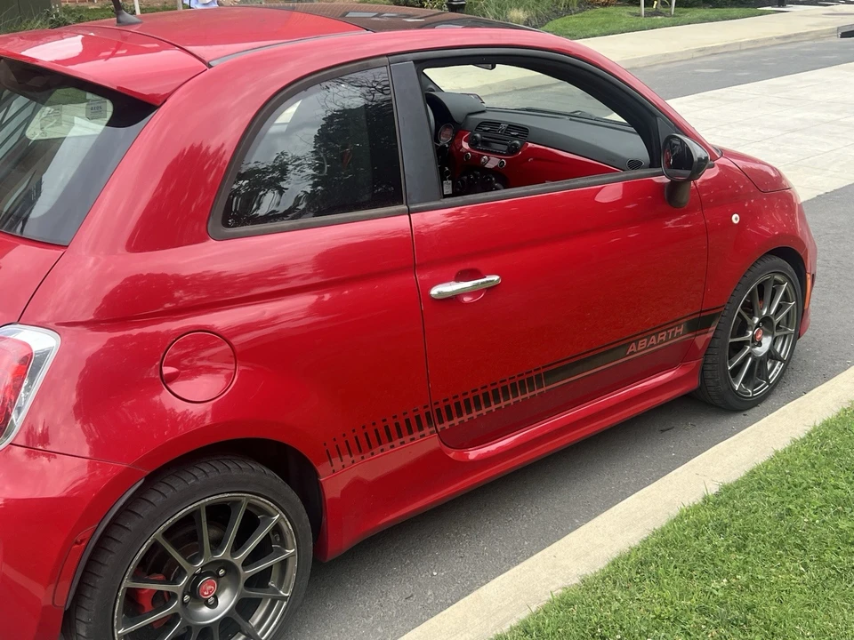 2013 Fiat Abarth 500 - Image 7 of 9