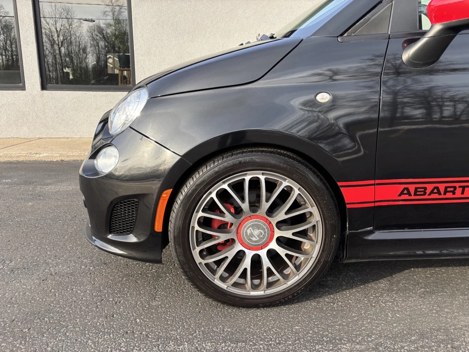 2013 Fiat Abarth 500 - Image 10 of 21