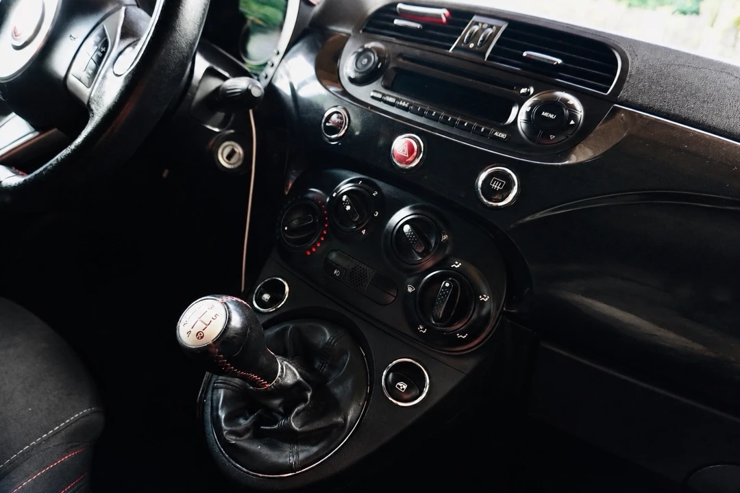 2013 Fiat Abarth 500 - Image 15 of 21