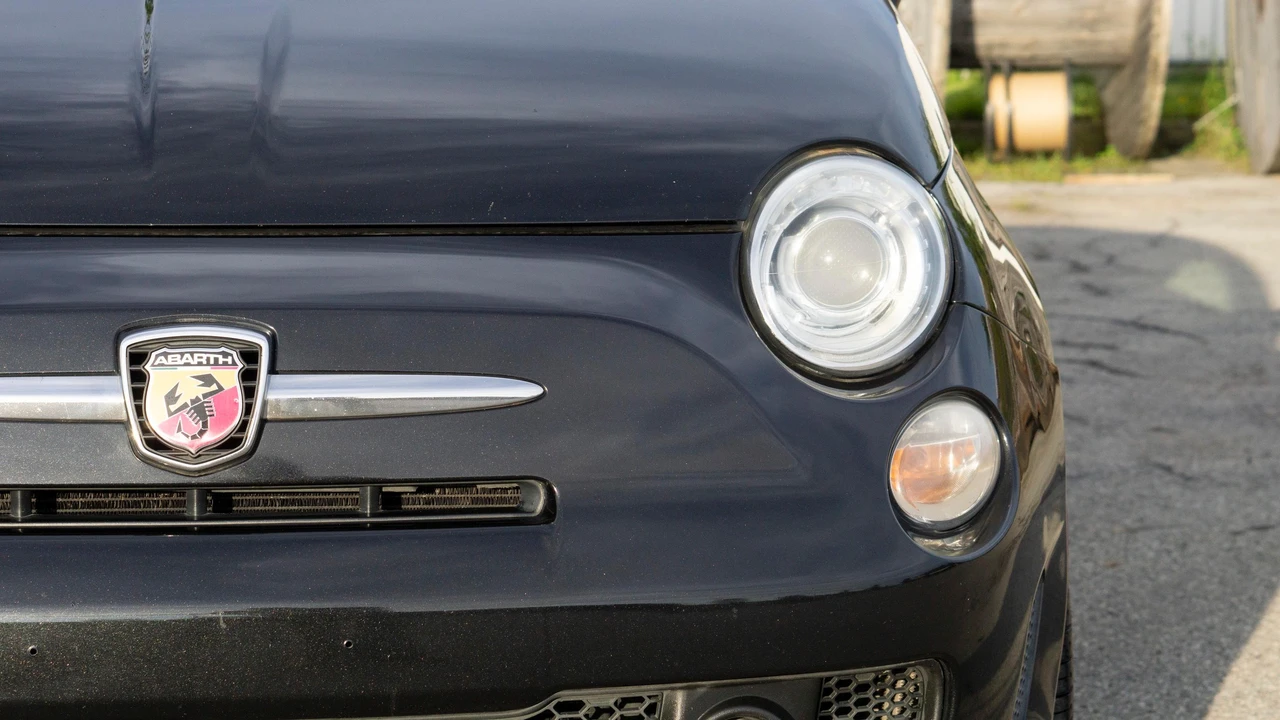 2013 Fiat Abarth 500 - Image 19 of 31