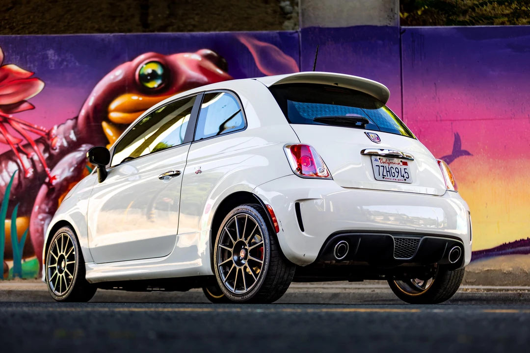 2013 Fiat Abarth 500 - Image 16 of 31