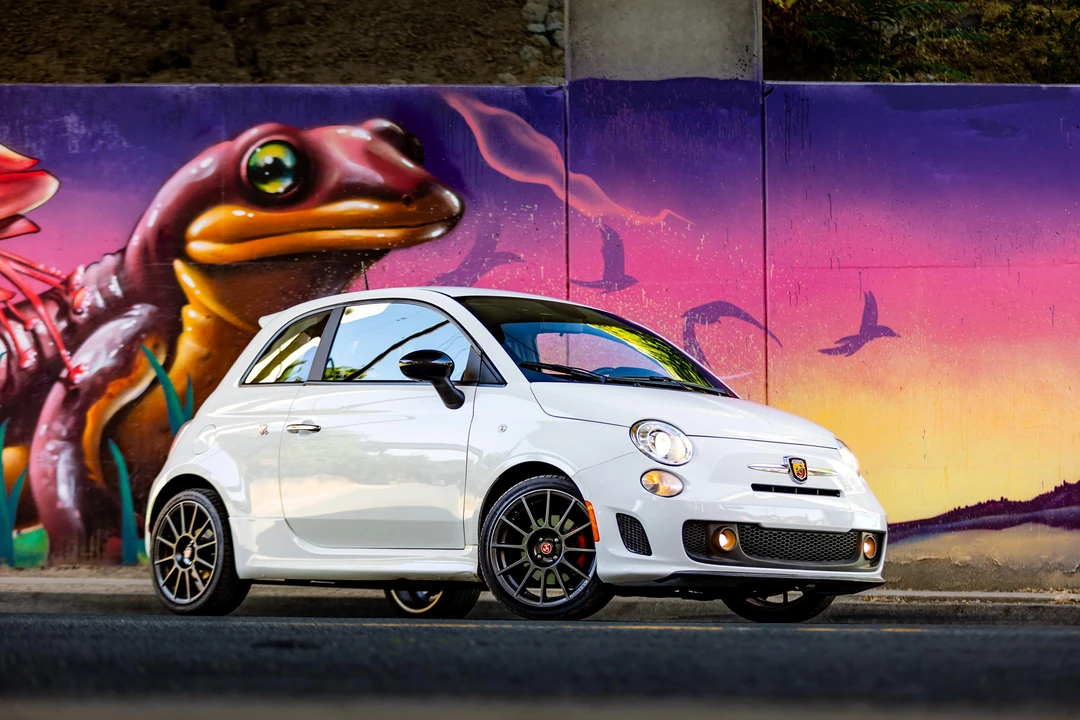 2013 Fiat Abarth 500 - Image 27 of 31