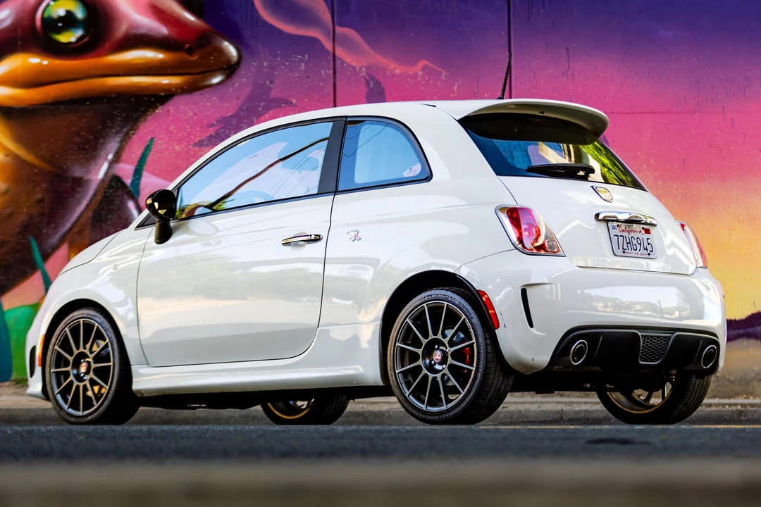 2013 Fiat Abarth 500 - Image 4 of 31