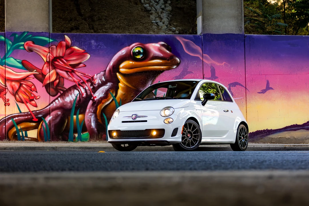 2013 Fiat Abarth 500 - Image 9 of 31
