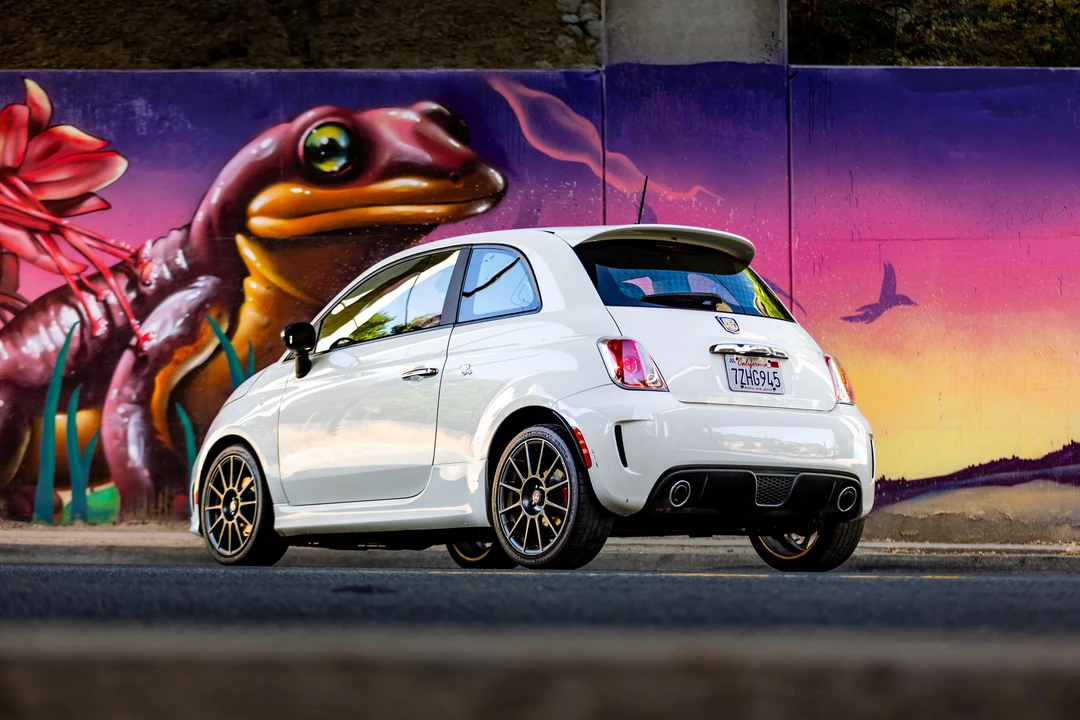 2013 Fiat Abarth 500 - Image 15 of 31