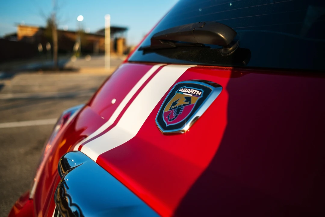 2013 Fiat Abarth 500 - Image 23 of 31