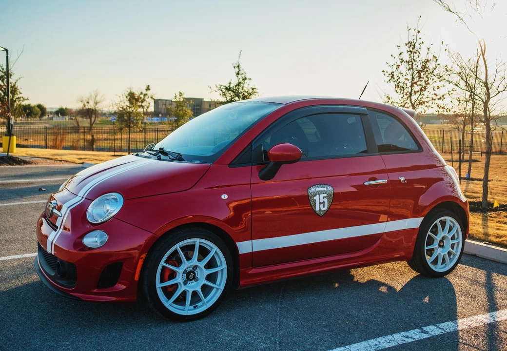 2013 Fiat Abarth 500 - Image 10 of 31