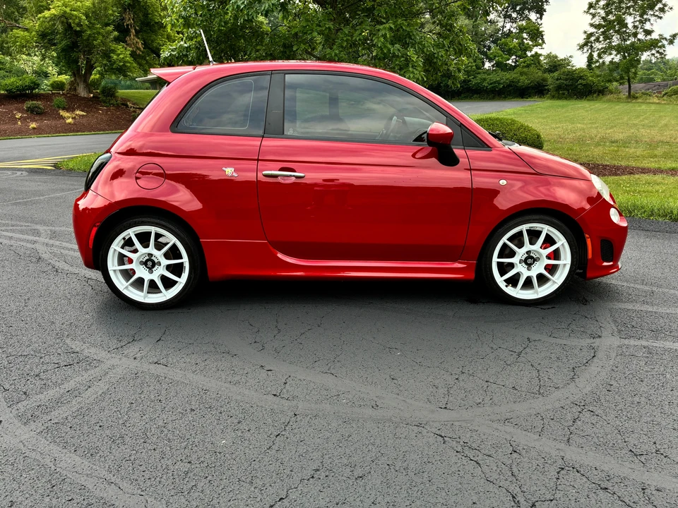 2013 Fiat Abarth 500 - Image 16 of 31