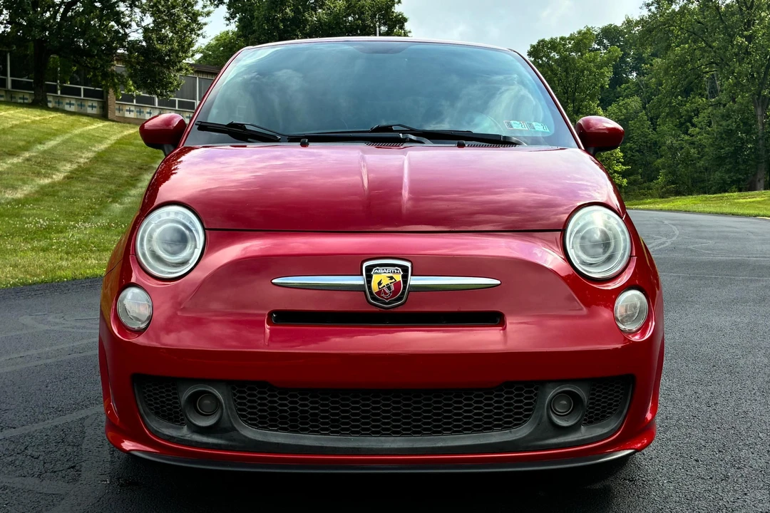 2013 Fiat Abarth 500 - Image 2 of 31