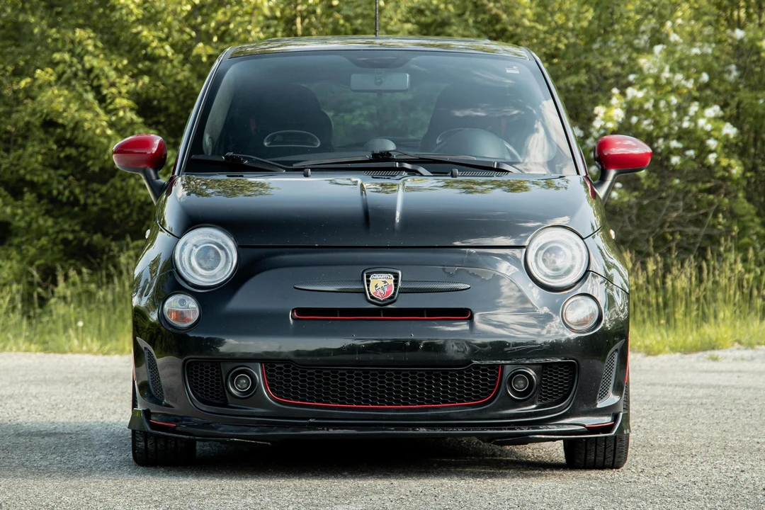 2013 Fiat Abarth 500 - Image 2 of 31