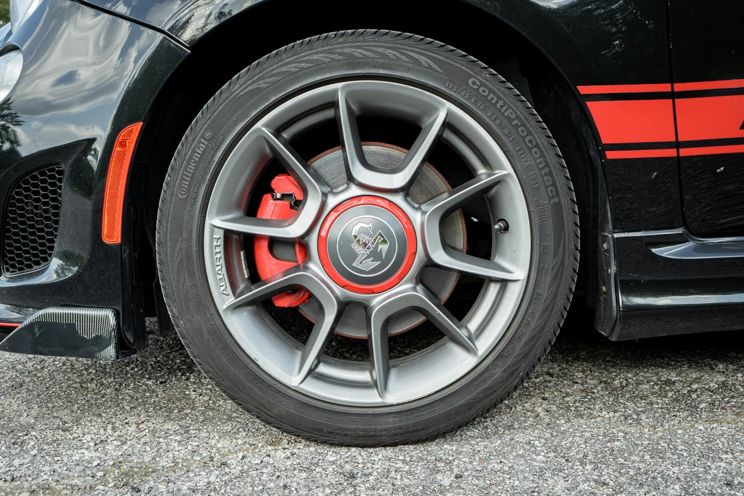2013 Fiat Abarth 500 - Image 29 of 31