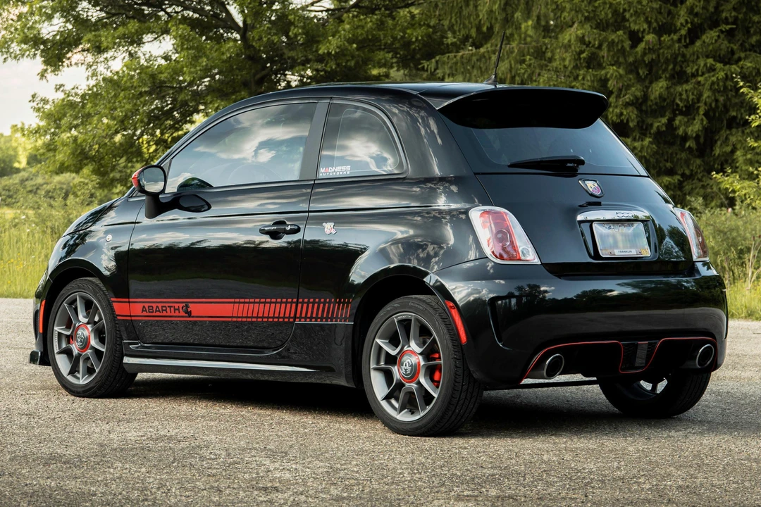 2013 Fiat Abarth 500 - Image 4 of 31