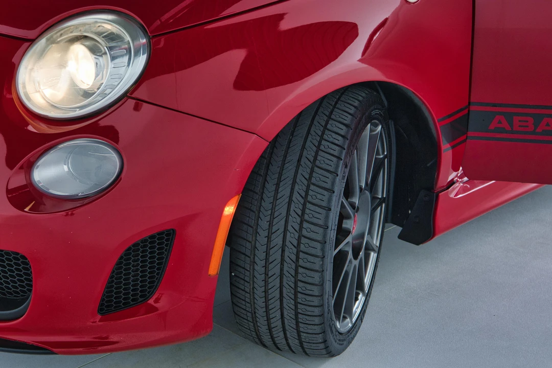 2013 Fiat Abarth 500 - Image 29 of 31