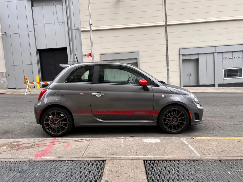2013 Fiat Abarth 500 - Image 16 of 31