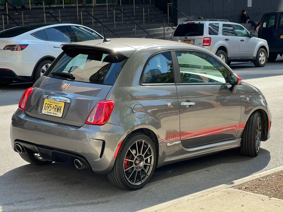 2013 Fiat Abarth 500 - Image 15 of 31
