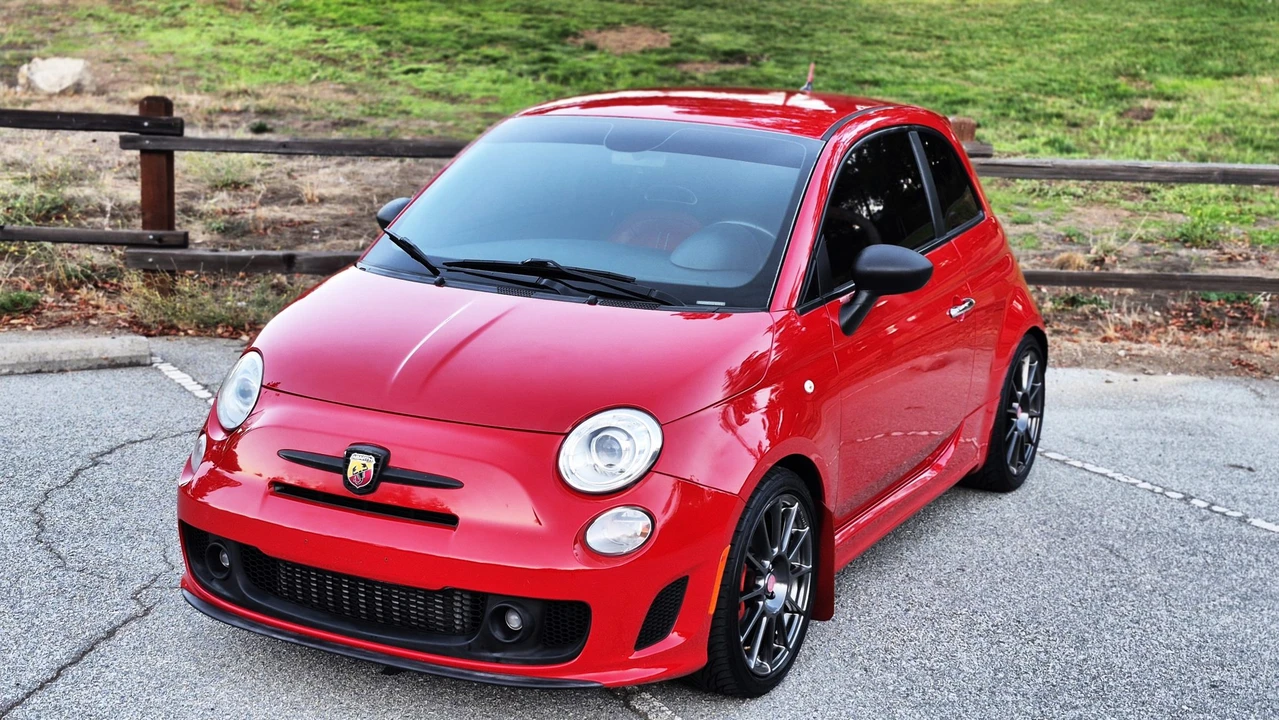 2013 Fiat Abarth 500 - Image 7 of 31