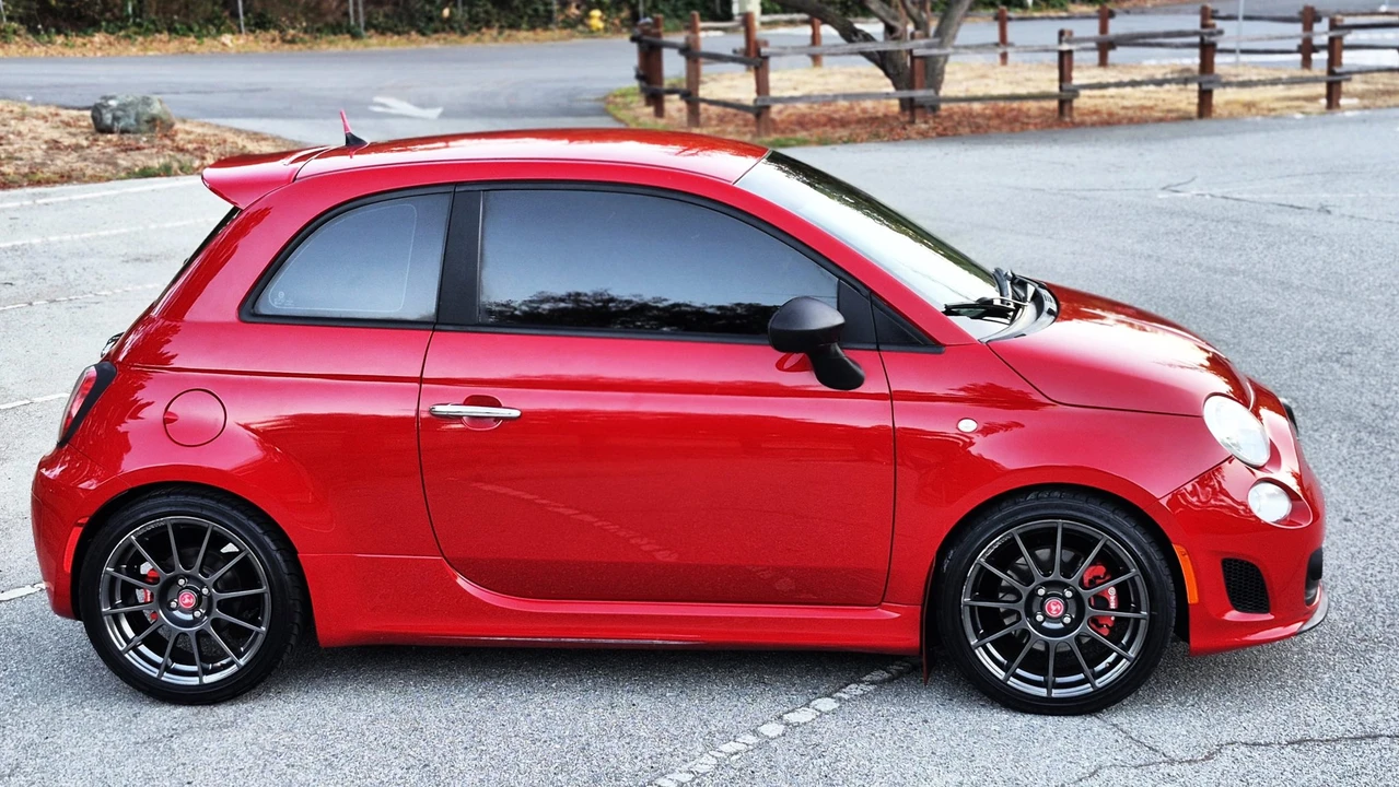 2013 Fiat Abarth 500 - Image 12 of 31