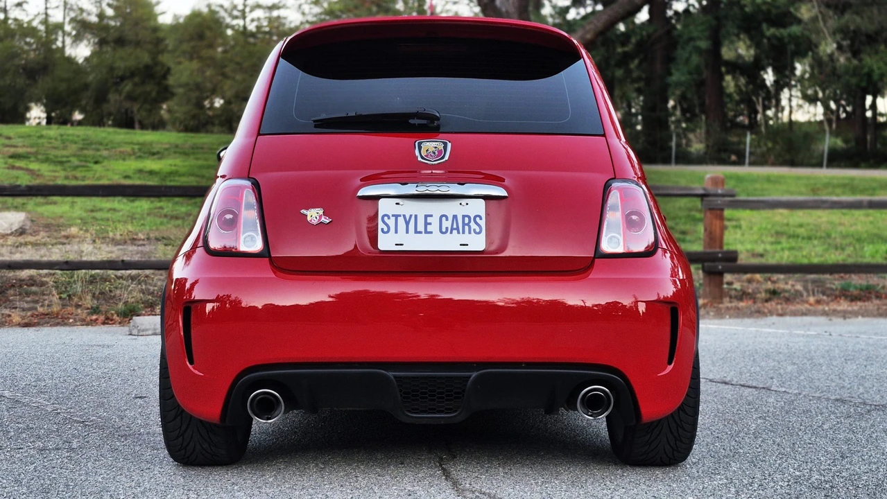 2013 Fiat Abarth 500 - Image 19 of 31