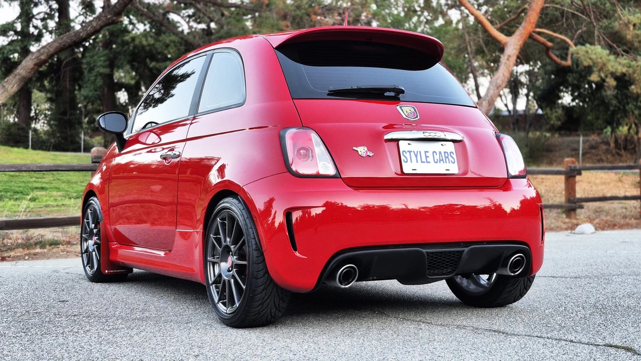 2013 Fiat Abarth 500 - Image 22 of 31
