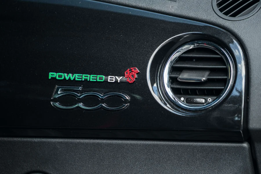 2013 Fiat Abarth 500 - Image 8 of 11