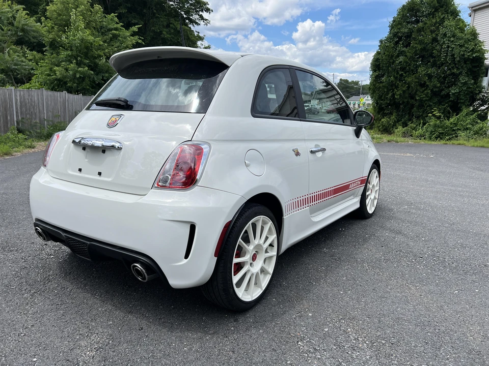 2013 Fiat Abarth 500 - Image 9 of 15