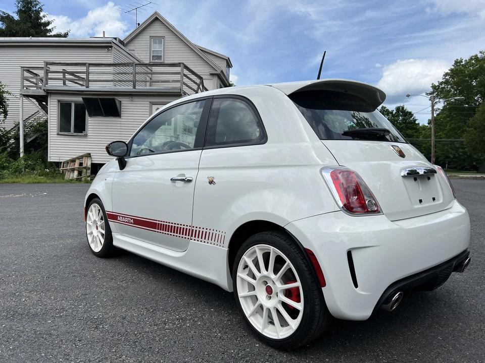 2013 Fiat Abarth 500 - Image 8 of 15