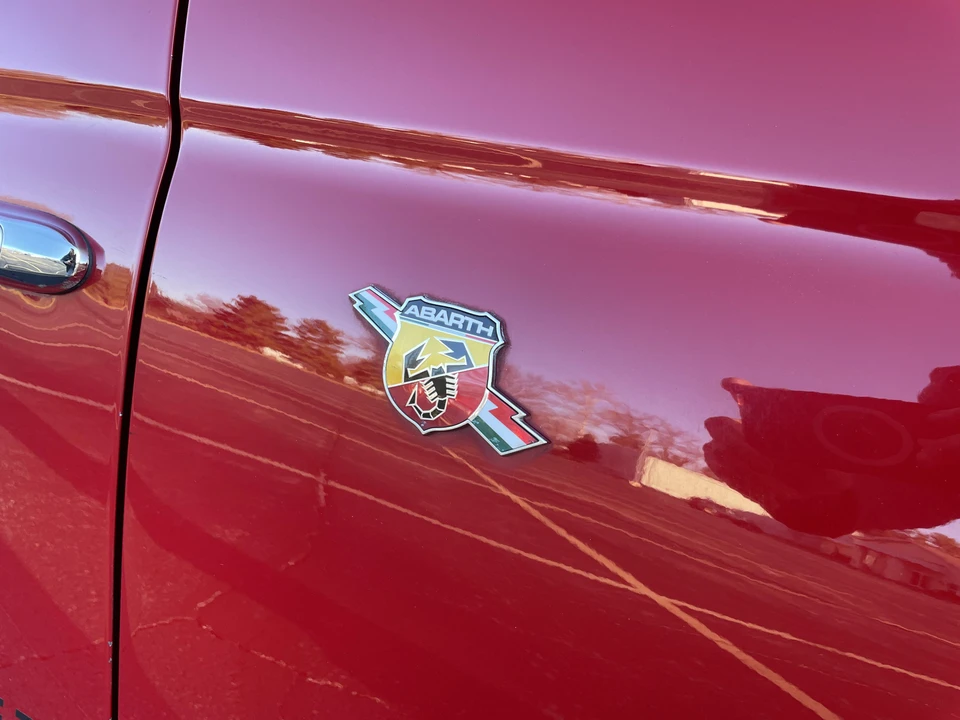 2013 Fiat Abarth 500 - Image 27 of 31