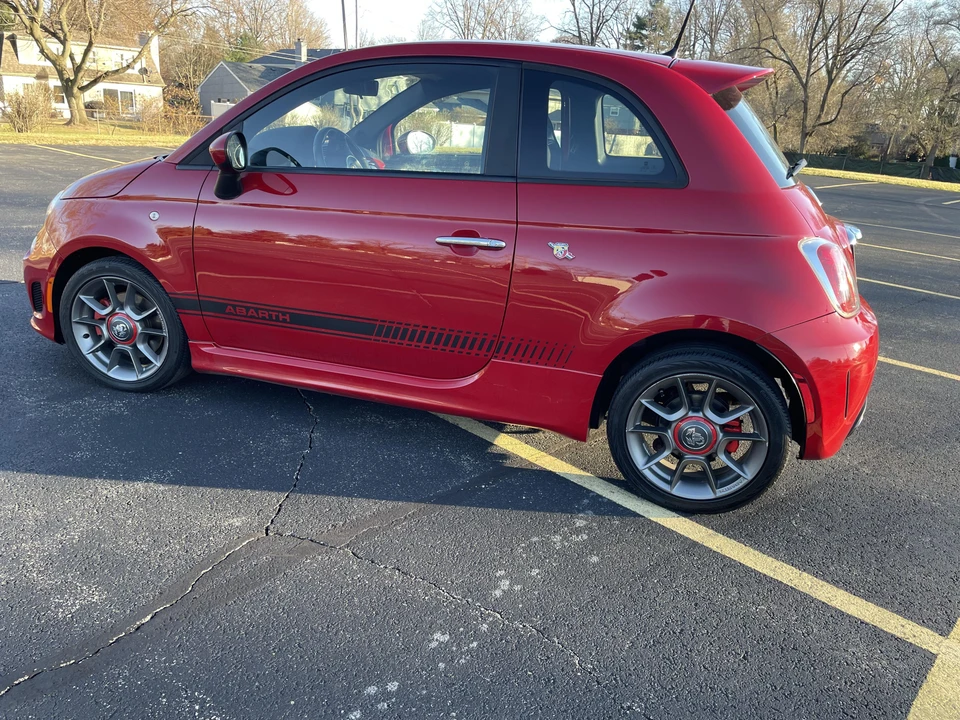 2013 Fiat Abarth 500 - Image 12 of 31