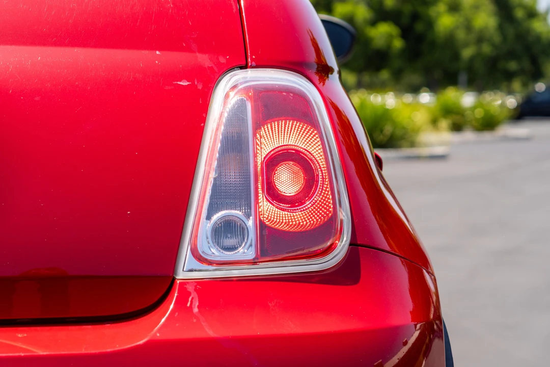 2013 Fiat Abarth 500 - Image 28 of 31